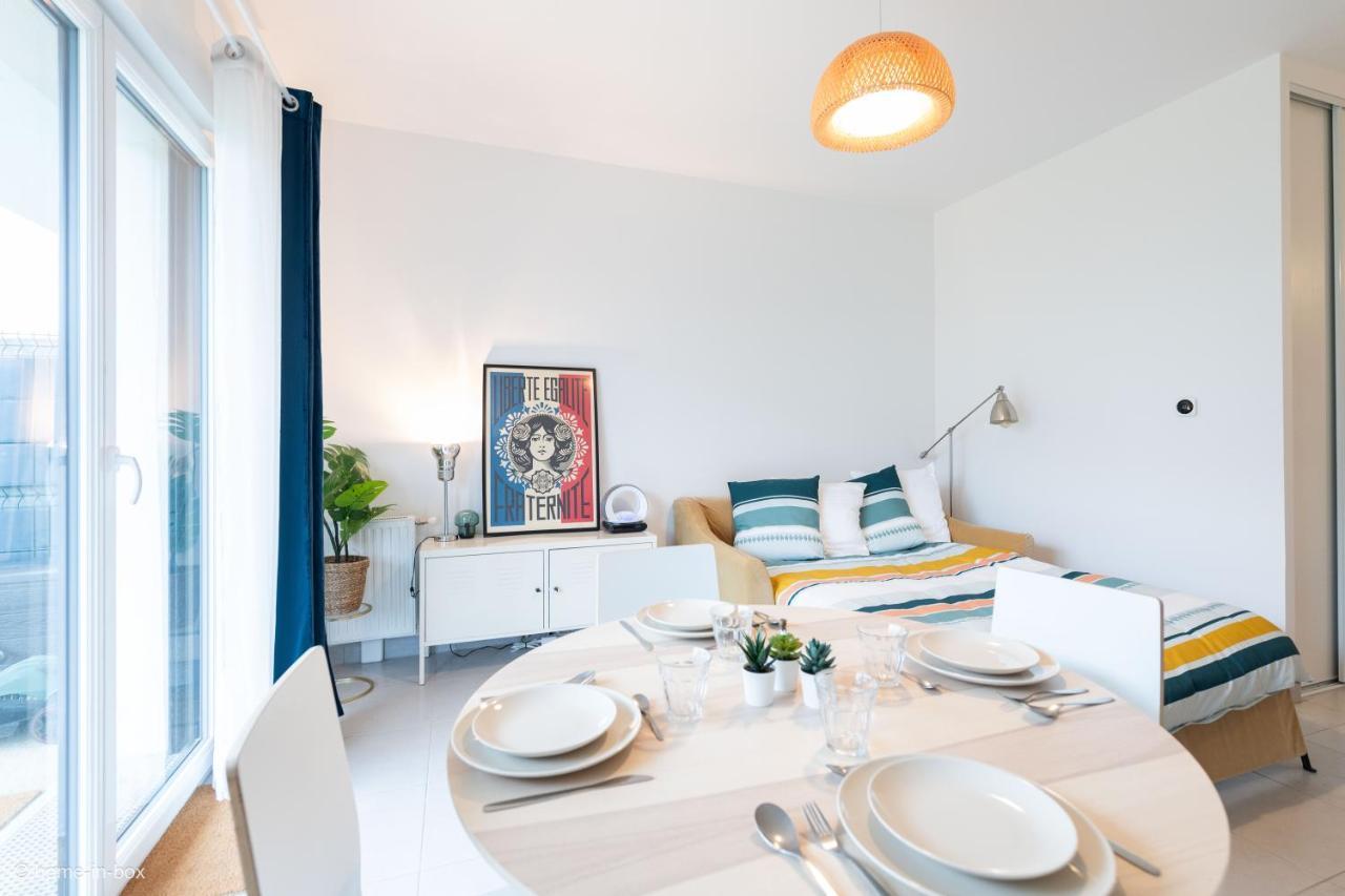 Bouton D'Or For 4 - Fairytale Factory Apartment Ferrières-en-Brie Екстериор снимка